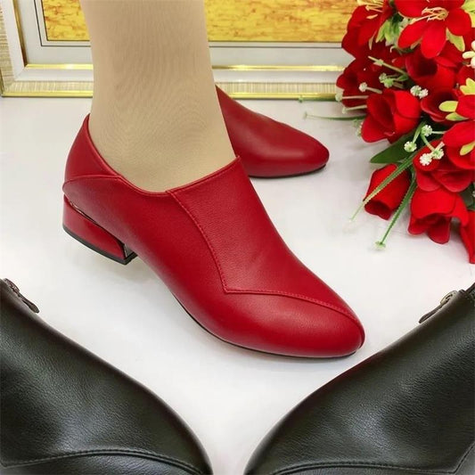 2023 Chaussures décontractées en cuir souple à talons épais pour maman