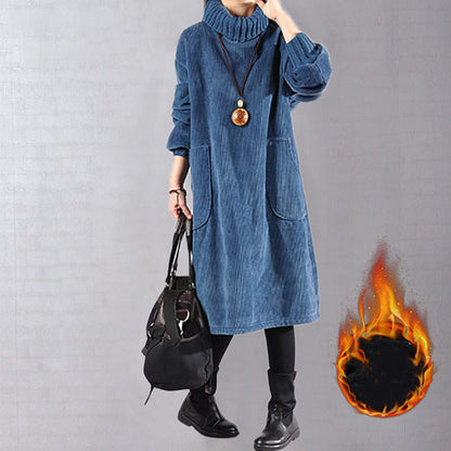 Robe longue ample en velours côtelé à col haut pour femme