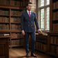 Costume homme à fines rayures 👔 Affine et allonge la silhouette, croisé avec revers pointus, coupe ajustée 💼 Idéal pour les affaires et les mariages 🏆