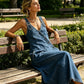 👗✨Robe en jean asymétrique à boutons pour femme – Le chic au quotidien sans effort🔥