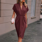Robe élégante pour femme, à encolure en V et à volants