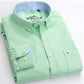 La chemise oxford à col boutonné de haute qualité pour hommes.