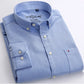La chemise oxford à col boutonné de haute qualité pour hommes.